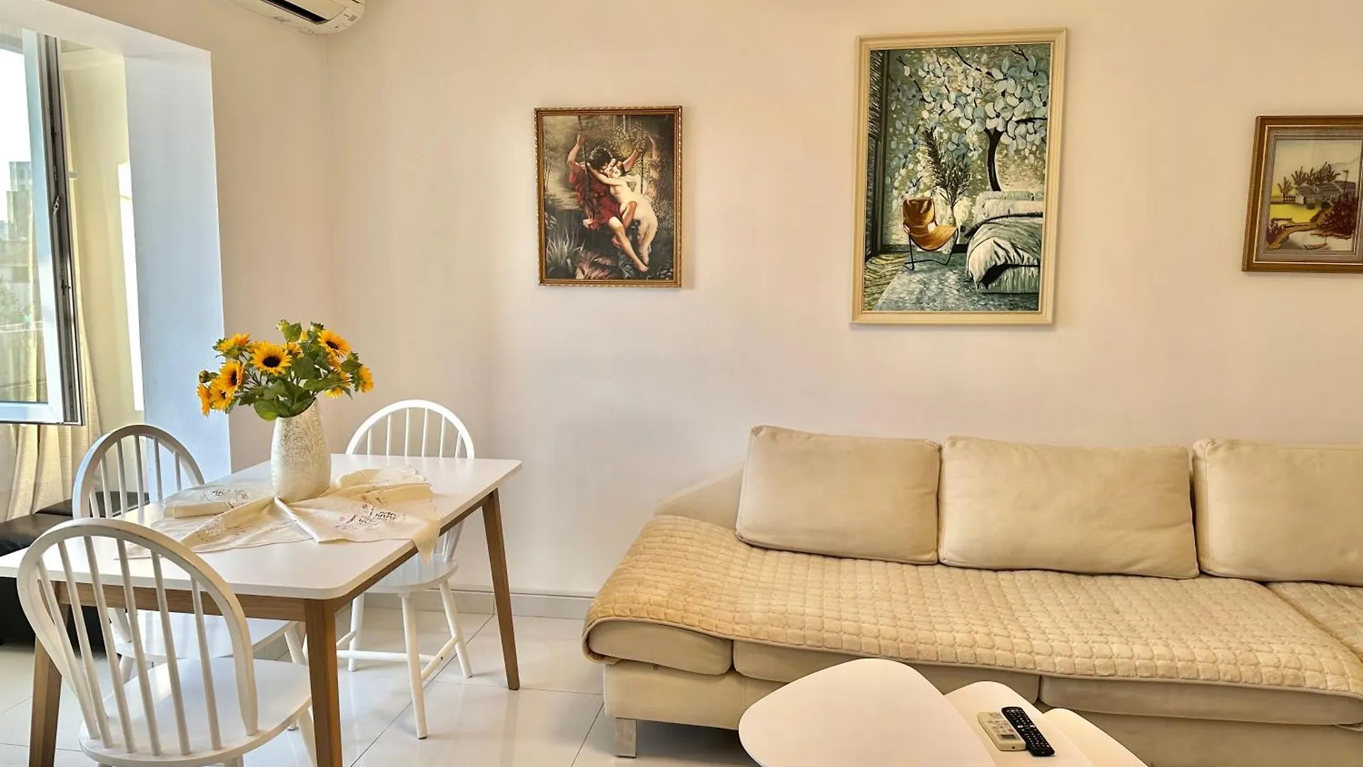 Gh Apartment Tirana Albania